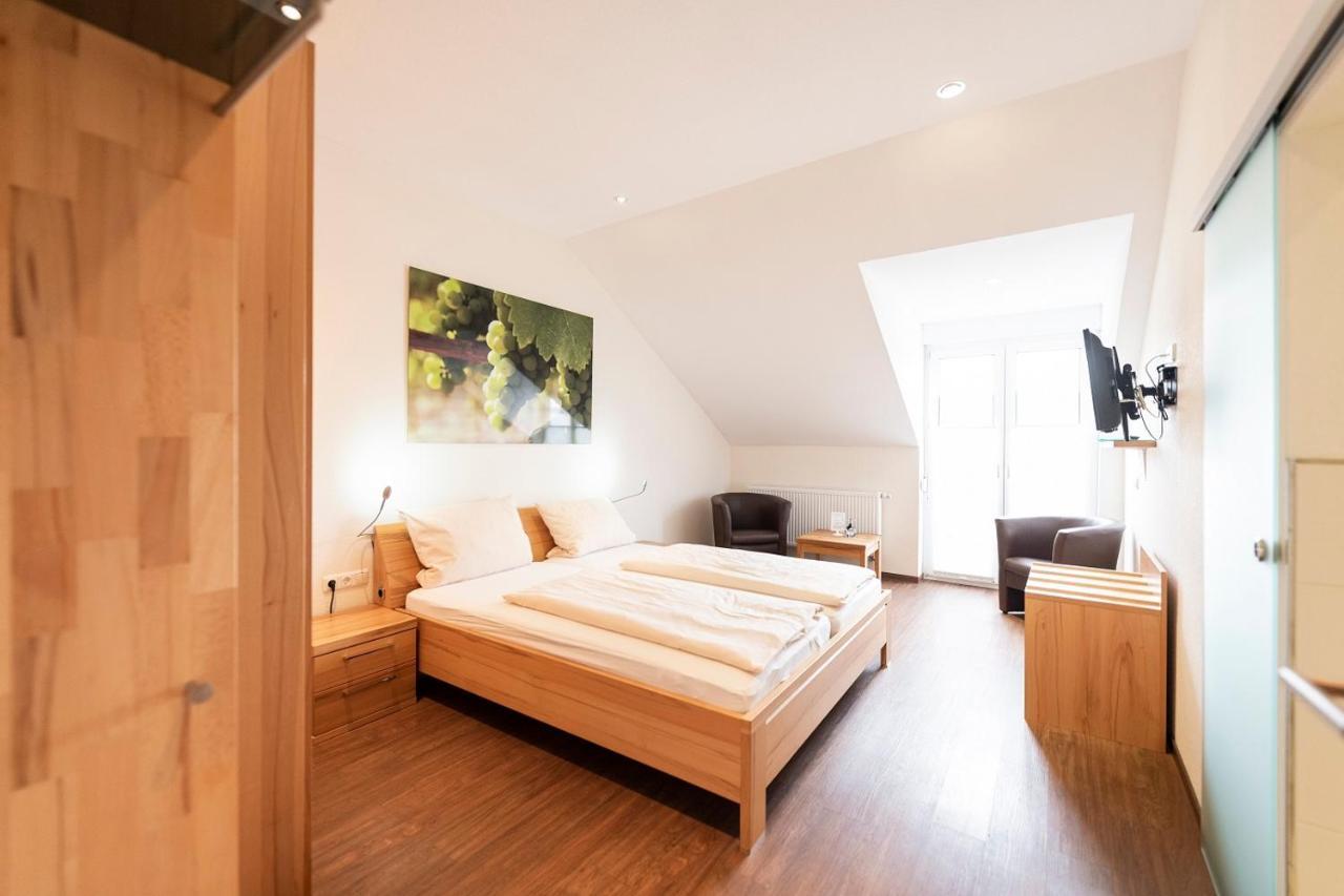 Weingut Und Gastehof Borst Hotel Nordheim am Main Ngoại thất bức ảnh